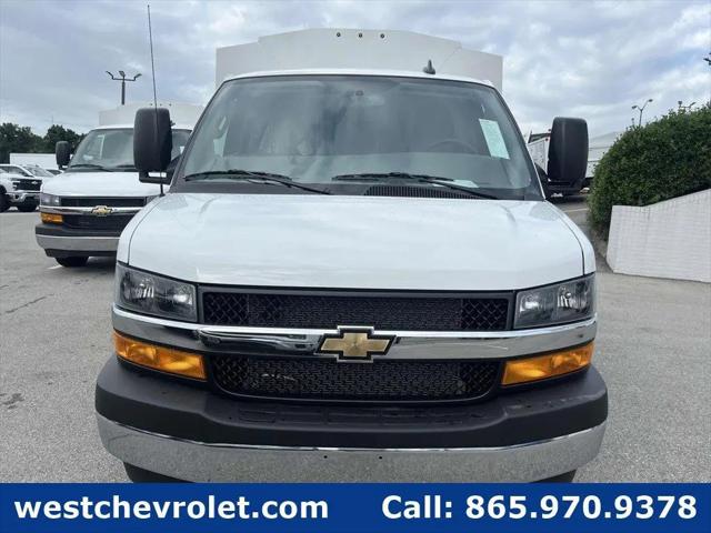 2025 Chevrolet Express Cutaway Work Van