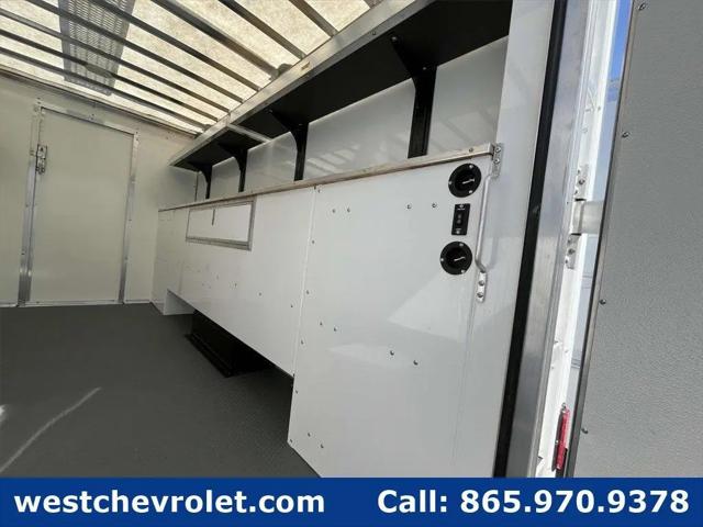 2025 Chevrolet Express Cutaway Work Van
