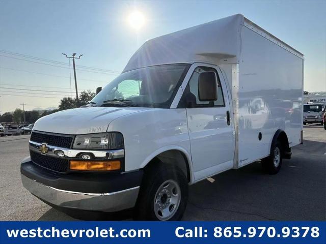 2025 Chevrolet Express Cutaway Work Van