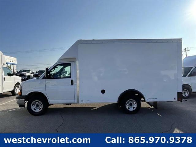 2025 Chevrolet Express Cutaway Work Van