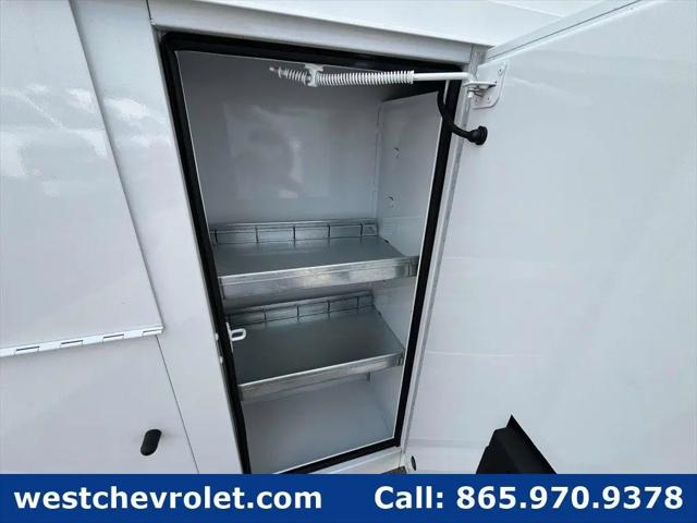 2025 Chevrolet Express Cutaway Work Van
