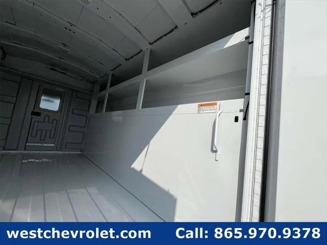 2025 Chevrolet Express Cutaway Work Van