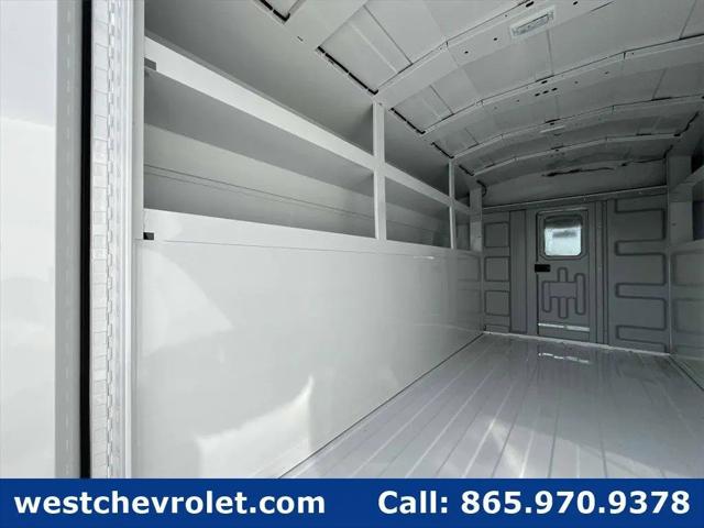 2025 Chevrolet Express Cutaway Work Van