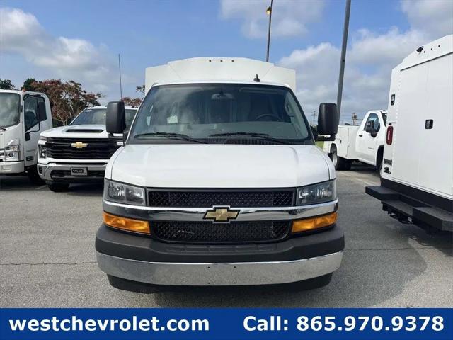 2025 Chevrolet Express Cutaway Work Van