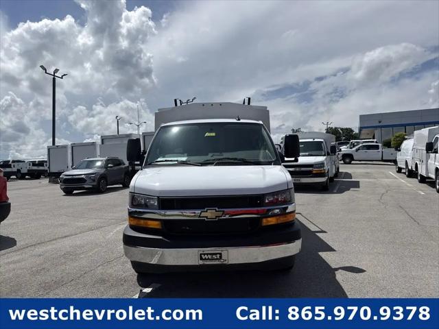 2025 Chevrolet Express Cutaway Work Van