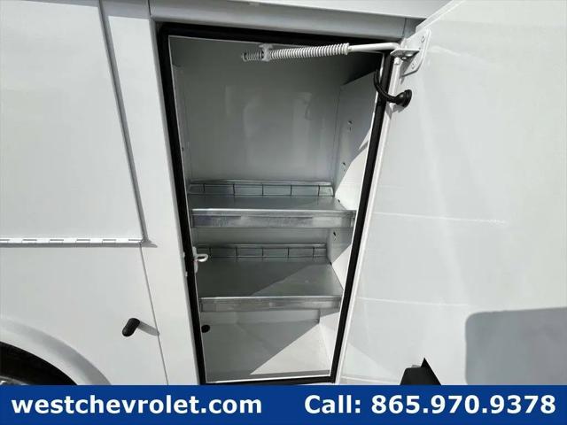 2025 Chevrolet Express Cutaway Work Van