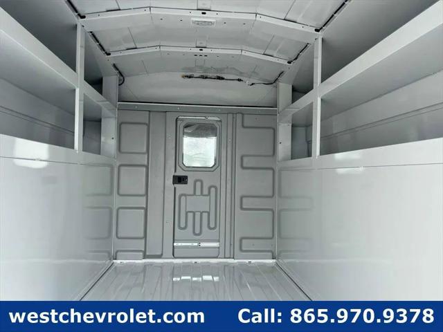 2025 Chevrolet Express Cutaway Work Van