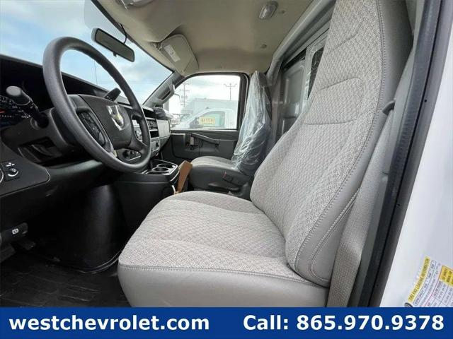 2025 Chevrolet Express Cutaway Work Van