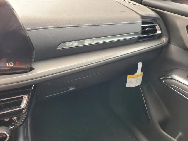 2025 Chevrolet Traverse AWD LT