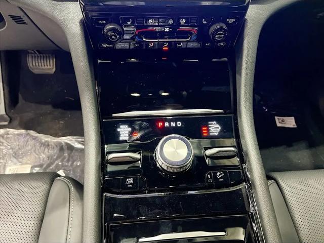 2025 Jeep Grand Cherokee L Overland 4x4