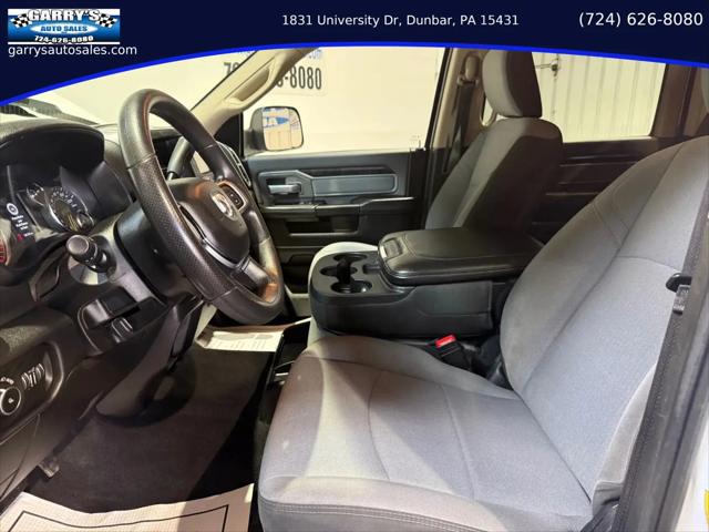 2019 Ram 3500 Big Horn Crew Cab 4x4 8' Box