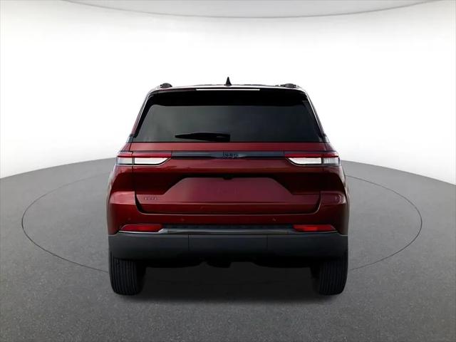2025 Jeep Grand Cherokee Altitude X 4x4