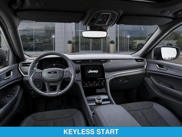 2025 Jeep Grand Cherokee Altitude X 4x4