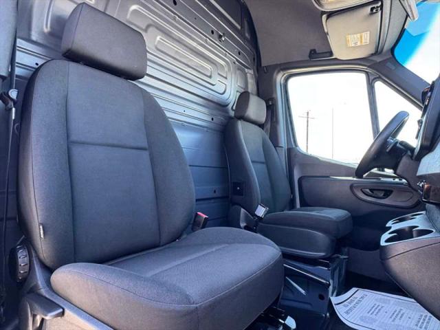 2019 Mercedes-Benz Sprinter 3500 High Roof V6