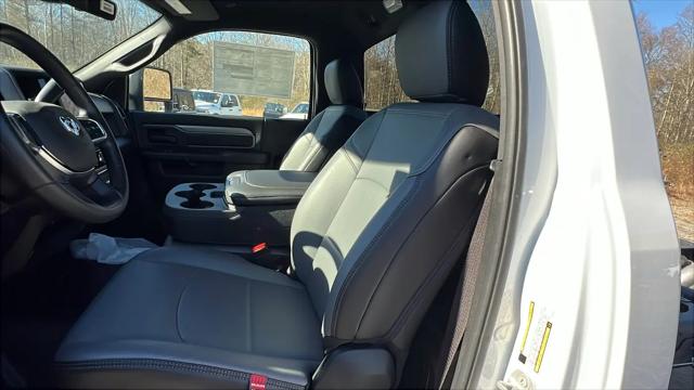 2025 Ram 5500 Tradesman/Big Horn