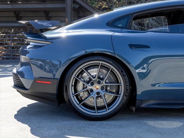 2025 Porsche Taycan Turbo GT w/Weissach Package
