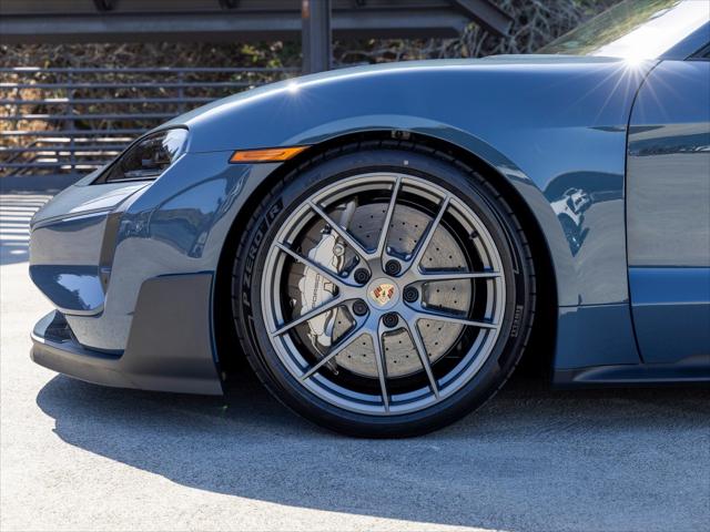 2025 Porsche Taycan Turbo GT w/Weissach Package