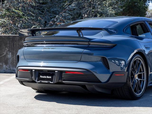 2025 Porsche Taycan Turbo GT w/Weissach Package