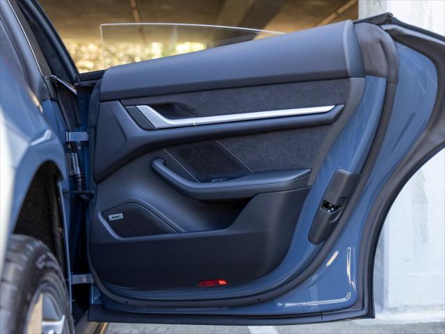 2025 Porsche Taycan Turbo GT w/Weissach Package