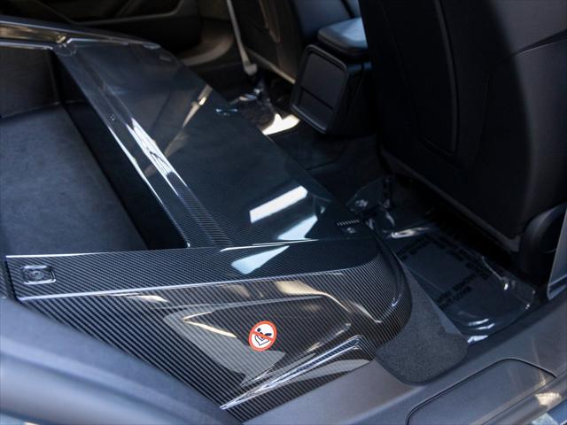2025 Porsche Taycan Turbo GT w/Weissach Package