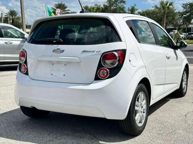2016 Chevrolet Sonic LT Auto