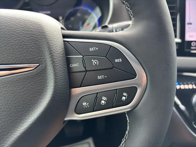 2026 Chrysler Voyager LX