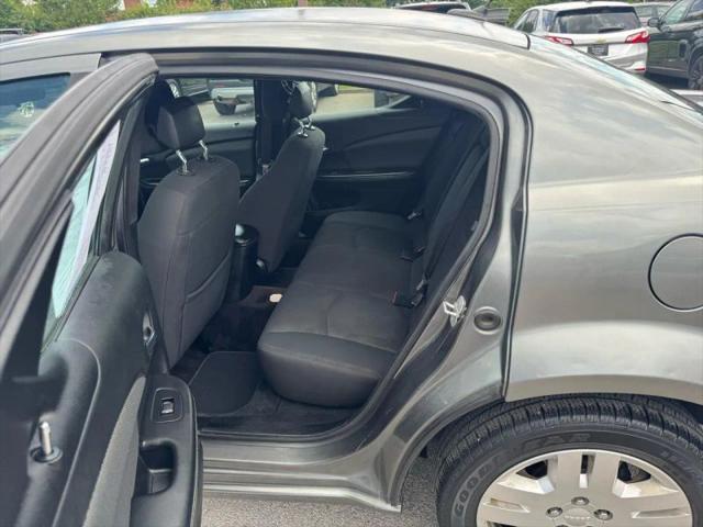 2012 Dodge Avenger SE