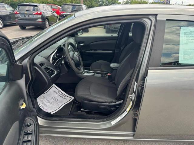 2012 Dodge Avenger SE