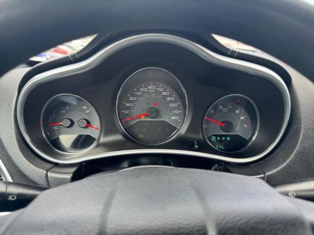 2012 Dodge Avenger SE