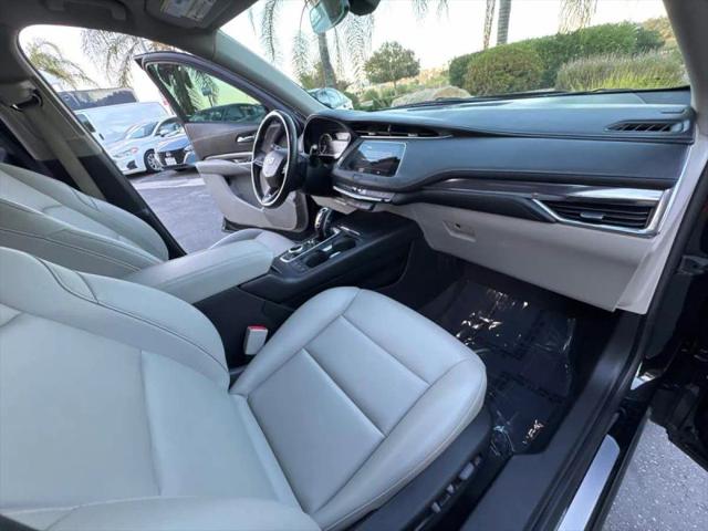 2019 Cadillac XT4 Luxury