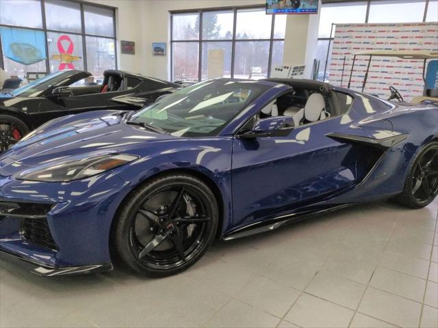 2026 Chevrolet Corvette E-Ray Coupe, 2LZ, RWD