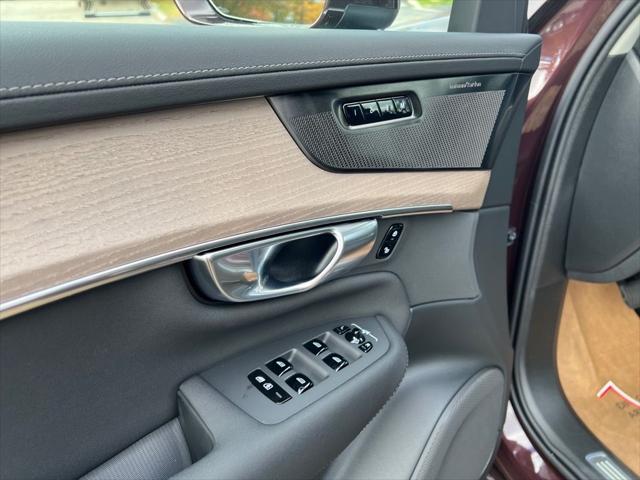 2026 Volvo XC90 B6 Plus 7-Seater