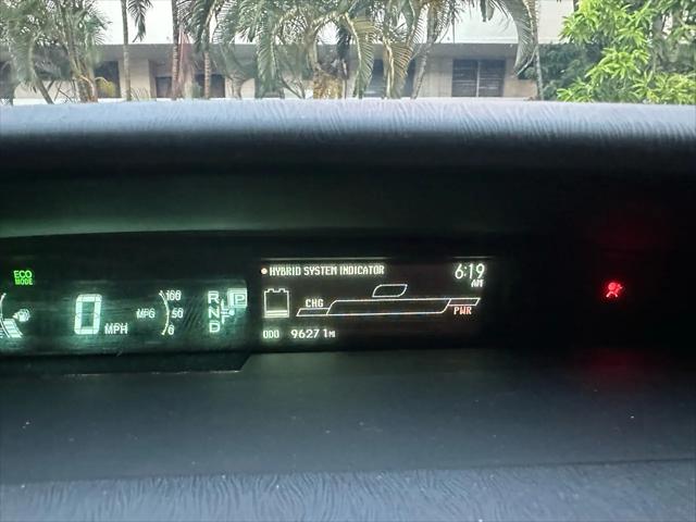 2010 Toyota Prius Two