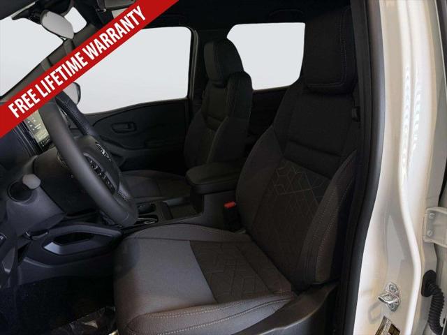 2026 Nissan Frontier Crew Cab Long Bed SV 4x2