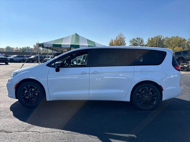 2026 Chrysler Pacifica PACIFICA SELECT 2026 Chrysler Pacifica PACIFICA SELECT