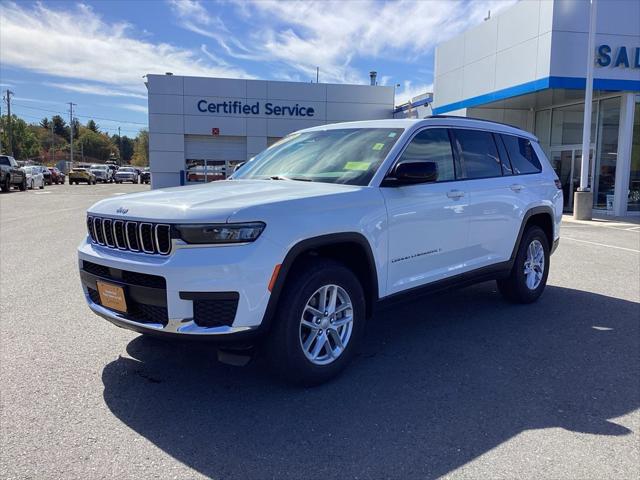 2023 Jeep Grand Cherokee L Laredo 4x4