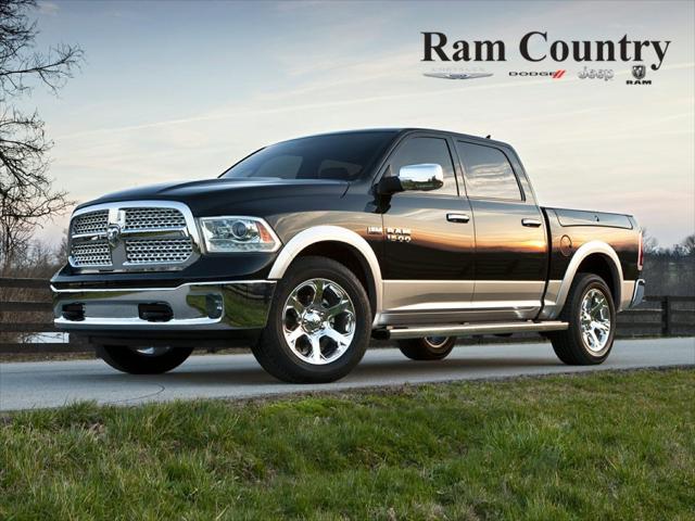 2017 RAM 1500 Lone Star Silver Crew Cab 4x4 57 Box