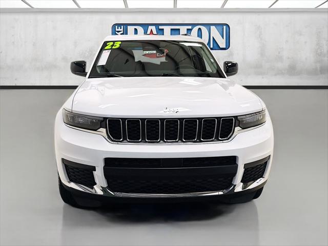 2023 Jeep Grand Cherokee L Laredo 4x2