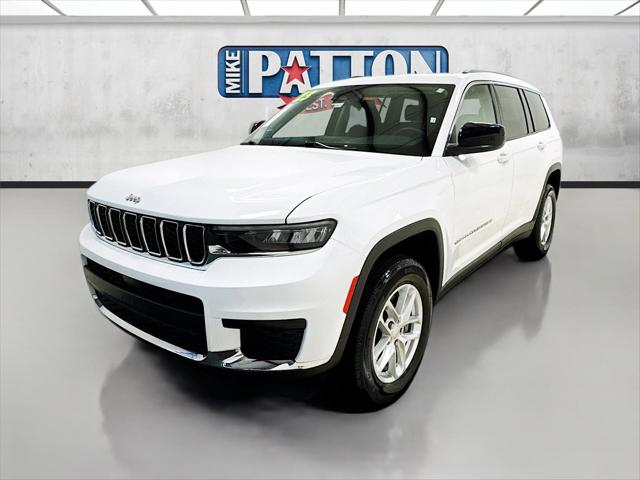 2023 Jeep Grand Cherokee L Laredo 4x2