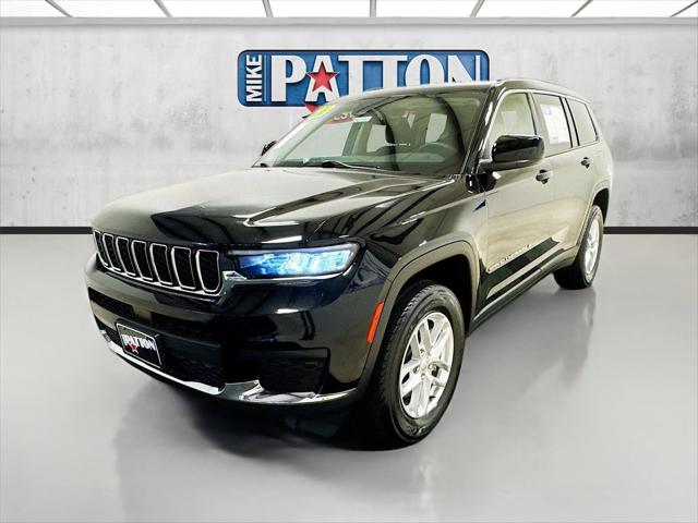 2023 Jeep Grand Cherokee L Laredo 4x2