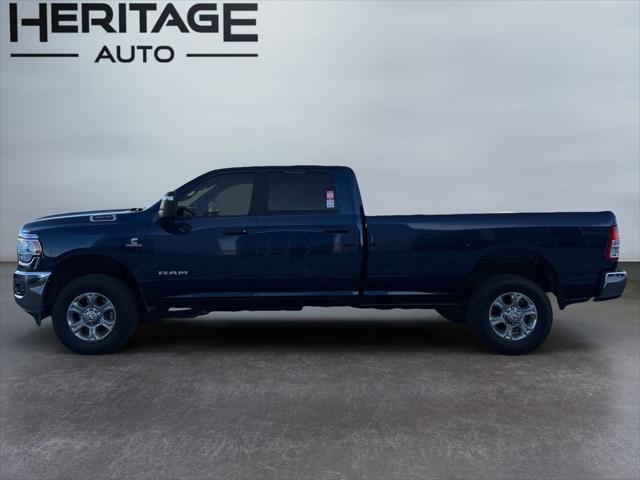 2024 RAM 3500 Big Horn Crew Cab 4x4 8 Box 2024 RAM 3500 Big Horn Crew Cab 4x4 8 Box