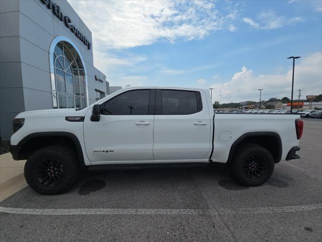 2023 GMC Sierra 1500 4WD Crew Cab Short Box AT4X