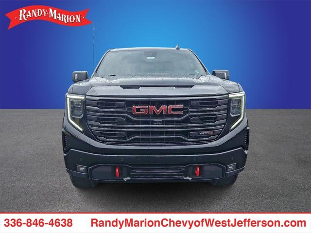 2023 GMC Sierra 1500 4WD Crew Cab Short Box AT4