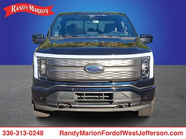 2022 Ford F-150 Lightning Lariat
