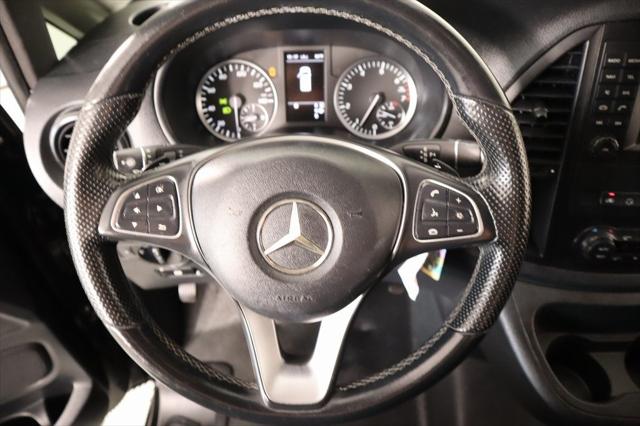 2018 Mercedes-Benz Metris Passenger 2018 Mercedes-Benz Metris Passenger