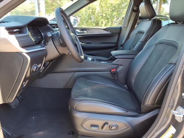 2025 Jeep Grand Cherokee GRAND CHEROKEE ALTITUDE 4X4 2025 Jeep Grand Cherokee GRAND CHEROKEE ALTITUDE 4X4