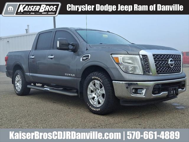 2017 Nissan TITAN SV