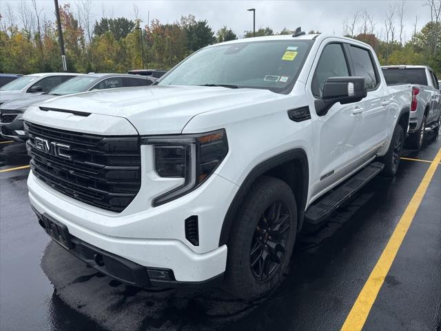 2022 GMC Sierra 1500 4WD Crew Cab Short Box Elevation with 3SB