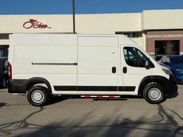 2025 RAM ProMaster 2500 Cargo Van Tradesman High Roof 159 WB w/Pass Seat