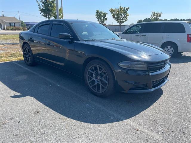 2016 Dodge Charger SE